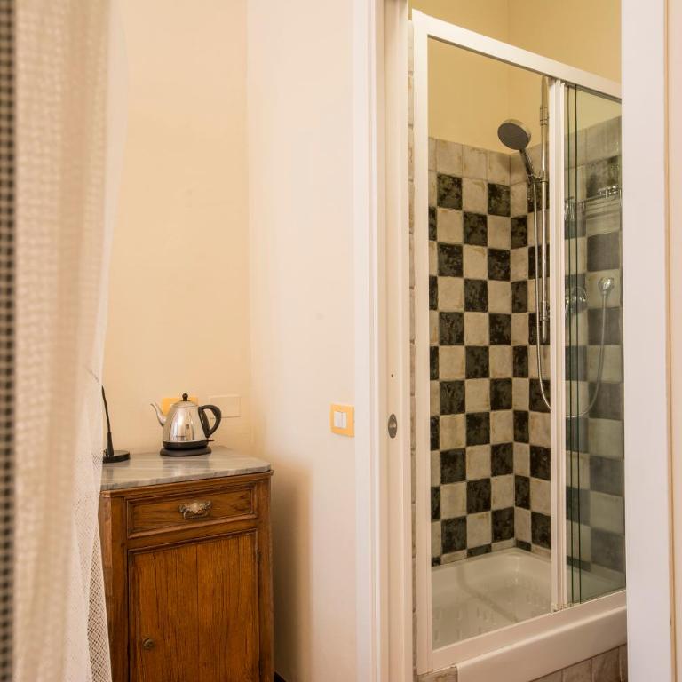 B&B Quattro Cantoni - Camera Classic Matrimoniale/Doppia con Letti Singoli - 6