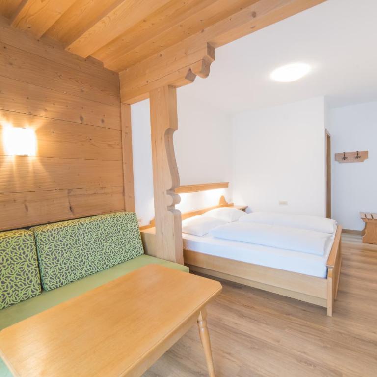 Pension Apartments Pardell - Apartment mit 1 Schlafzimmer - 9