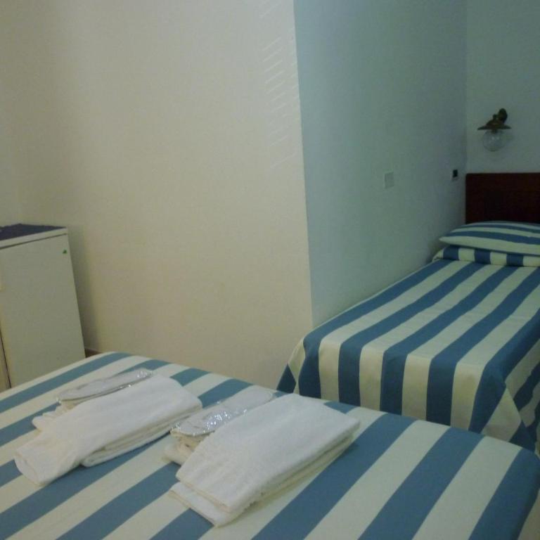 Hotel l'Ancora - Camera Matrimoniale/Doppia con Letti Singoli - 5