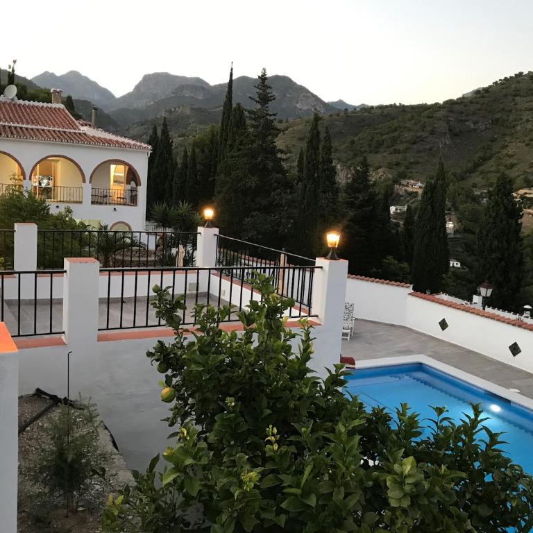 Villa Rafaela - Villa - 4