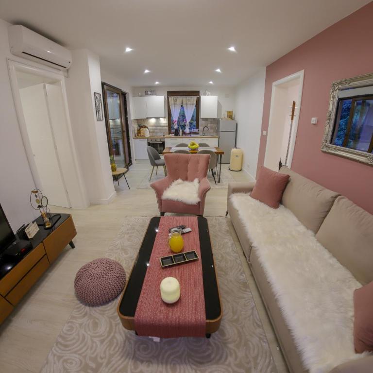 Apartments EDY - Two-Bedroom Apartment - 28