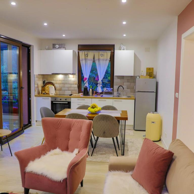 Apartments EDY - Two-Bedroom Apartment - 15