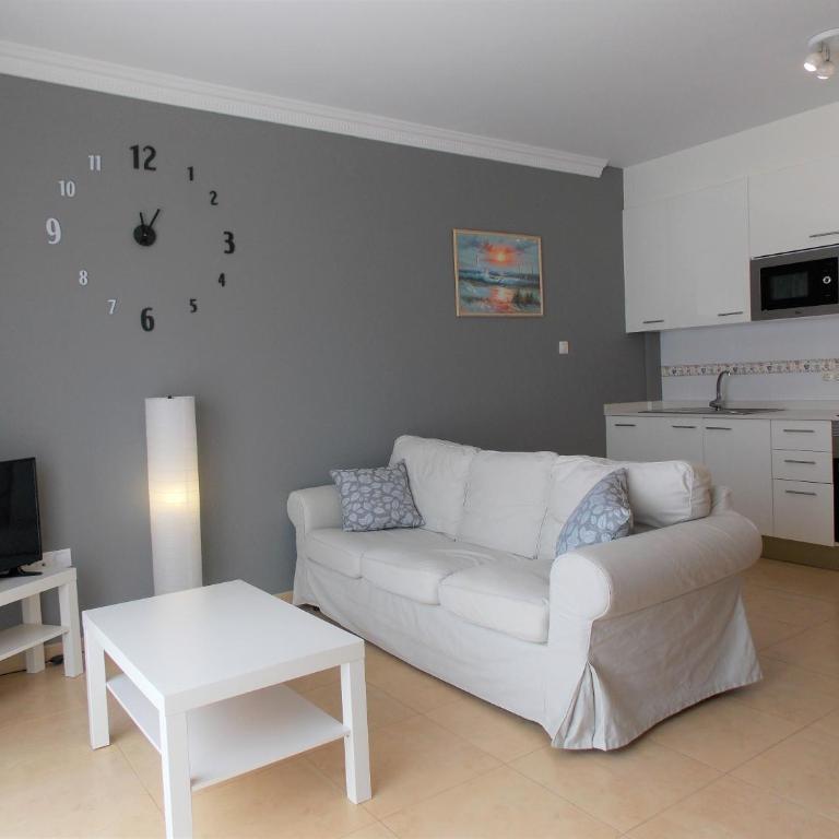 Family Heaven - No Stress Holidays - Two-Bedroom Apartment - 3