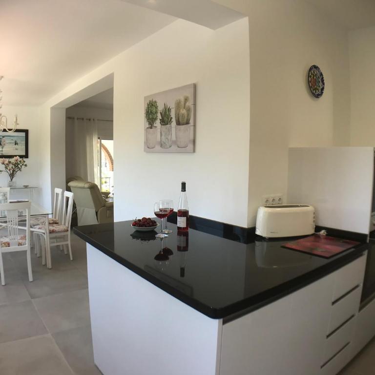Villa Rafaela - Villa - 13