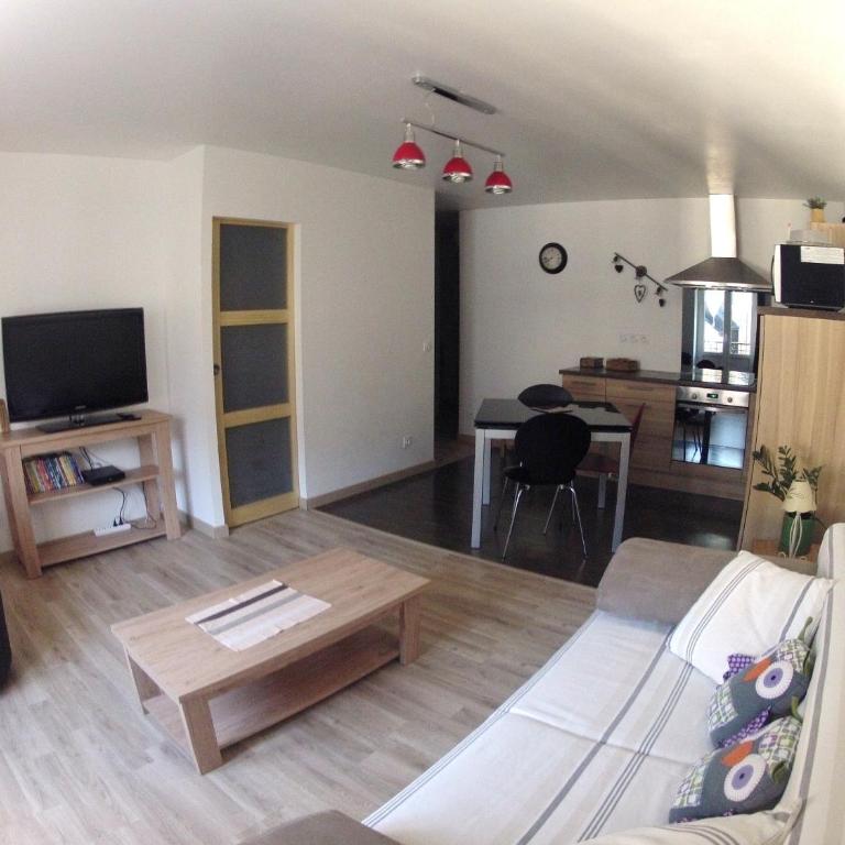 La Gentiane - Two-Bedroom Apartment (6 Adults) - 14