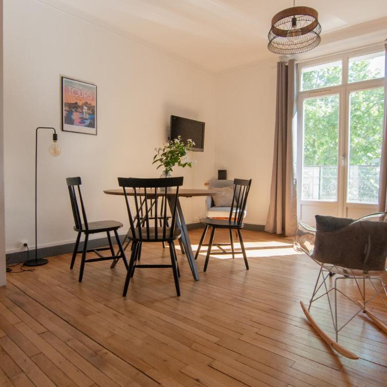 Bel appartement Tours Centre 2 chambres, 6 pers "Pied-à-Tours" - Apartment mit 2 Schlafzimmern - 1