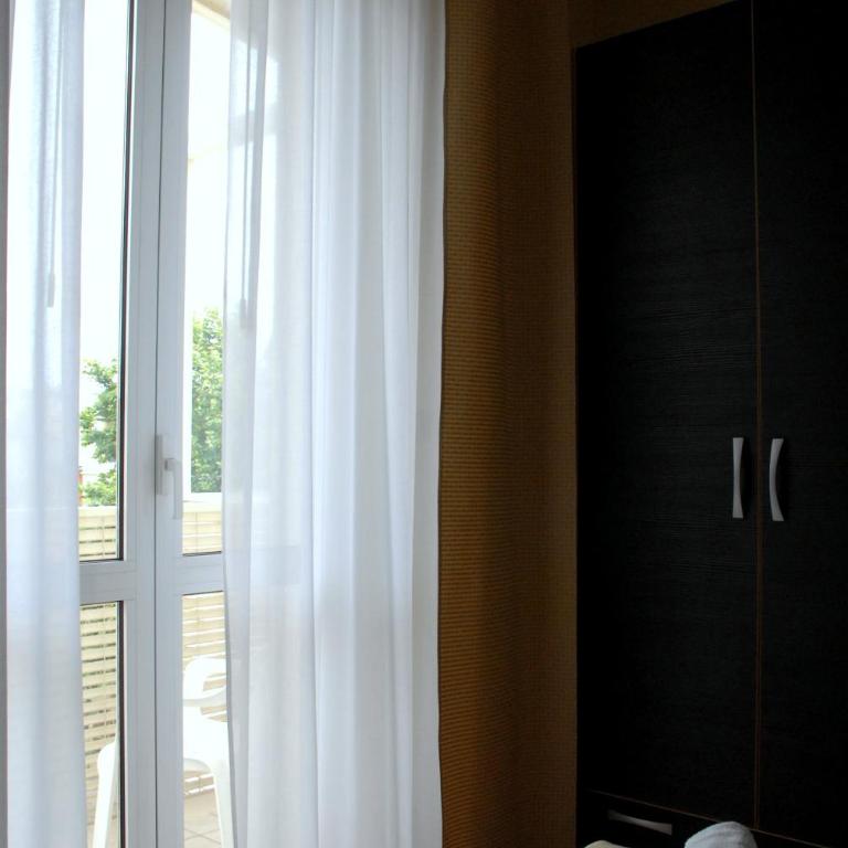 Hotel Arno - Camera Matrimoniale con Balcone - 3