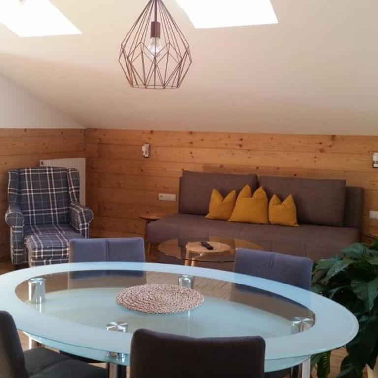 Ferienwohnungen Kindl - Apartment mit 1 Schlafzimmer (5 Erwachsene) - 2