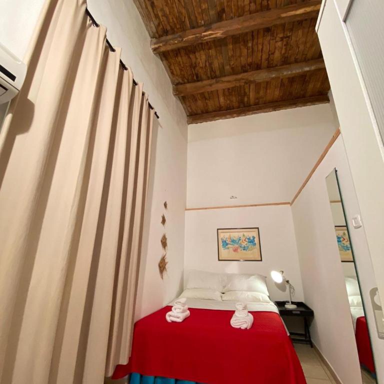 La Tela Bianca - Camera Matrimoniale con Bagno Privato Esterno - 3