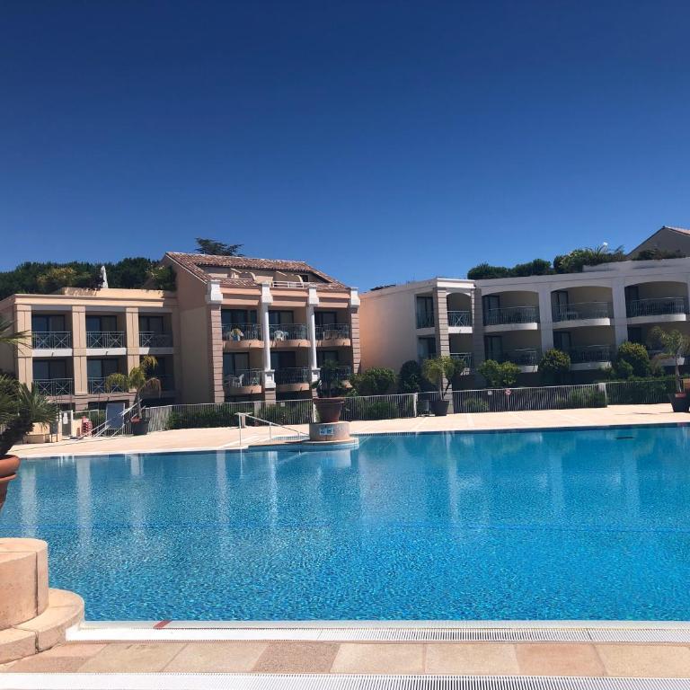 Flo & Rose Azur - Duplex vue mer terrasses piscine jardins parking - Appartement - Vue sur Mer - 6
