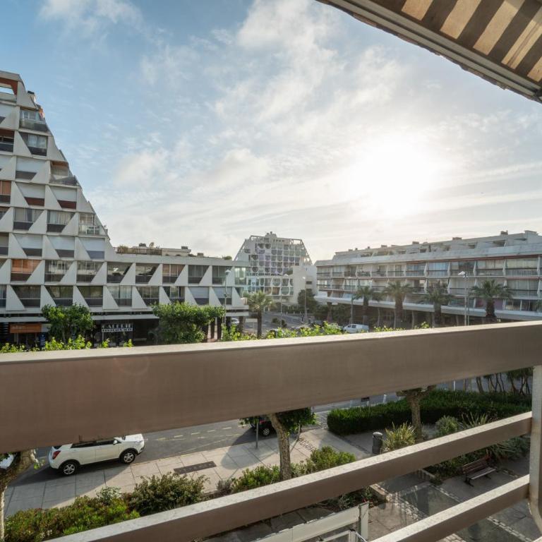 Appartement à quelques pas de la mer WIFI CLIM PARKING - Apartment mit 1 Schlafzimmer - 16
