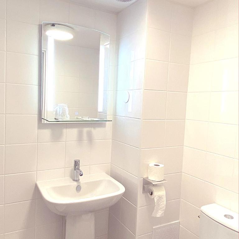 Hotel Aviatic - Chambre Triple - 12