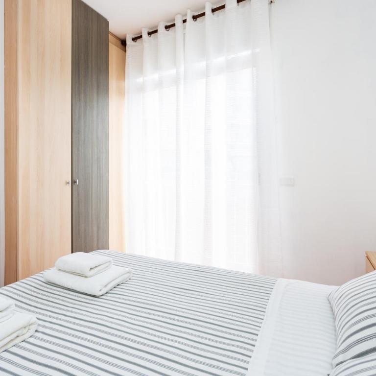 Apartamentos Ohana Los Cristianos Centro y Playa - Apartamento de 2 dormitorios con vistas al mar - 2