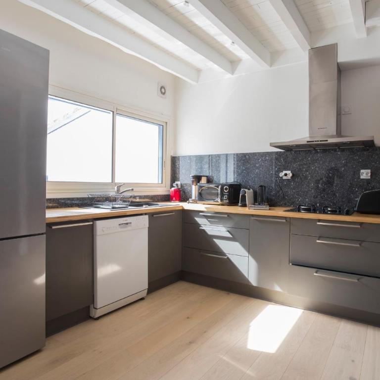 CALYPSO beautiful city house in quiet area close to center - Maison de Vacances - 3