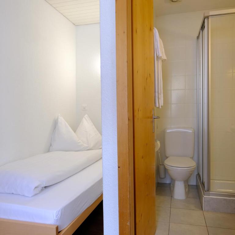 Hotel Frieden - Standard Dreibettzimmer - 3