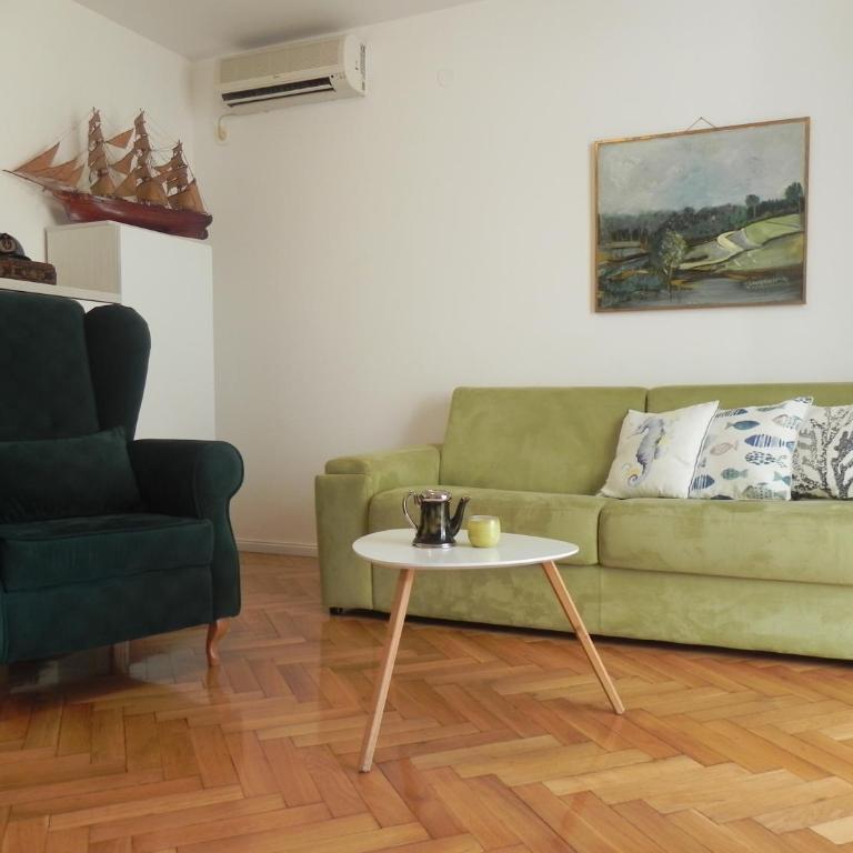 Apartments Captain's Villa - Superior Apartman - 12