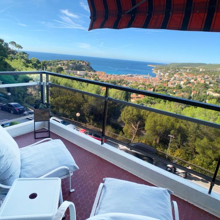 GALETS BLEUS -Vu Mer-Piscine-Clim-Fibre- - Appartement - 12