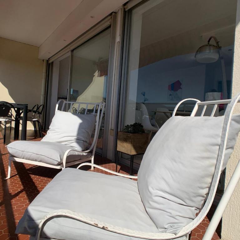 GALETS BLEUS -Vu Mer-Piscine-Clim-Fibre- - Appartement - 10