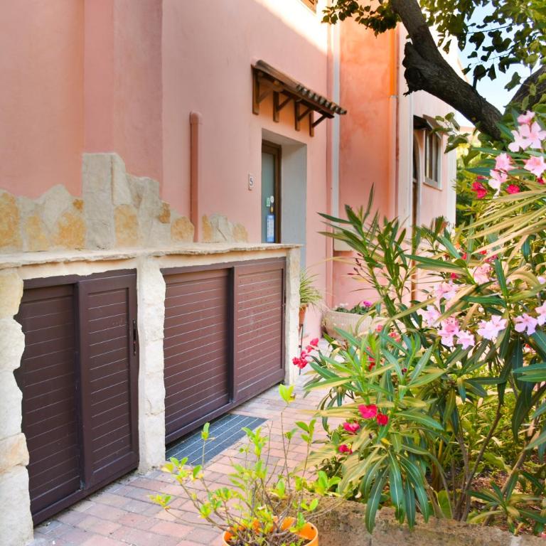 Flowery Inn Villa - Appartamento con 2 Camere da Letto - 2
