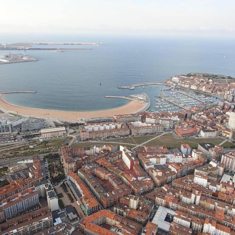 1 linea de playa puerto deportivo Vistas al mar recién reformado - Apartamento con vistas al mar - 54