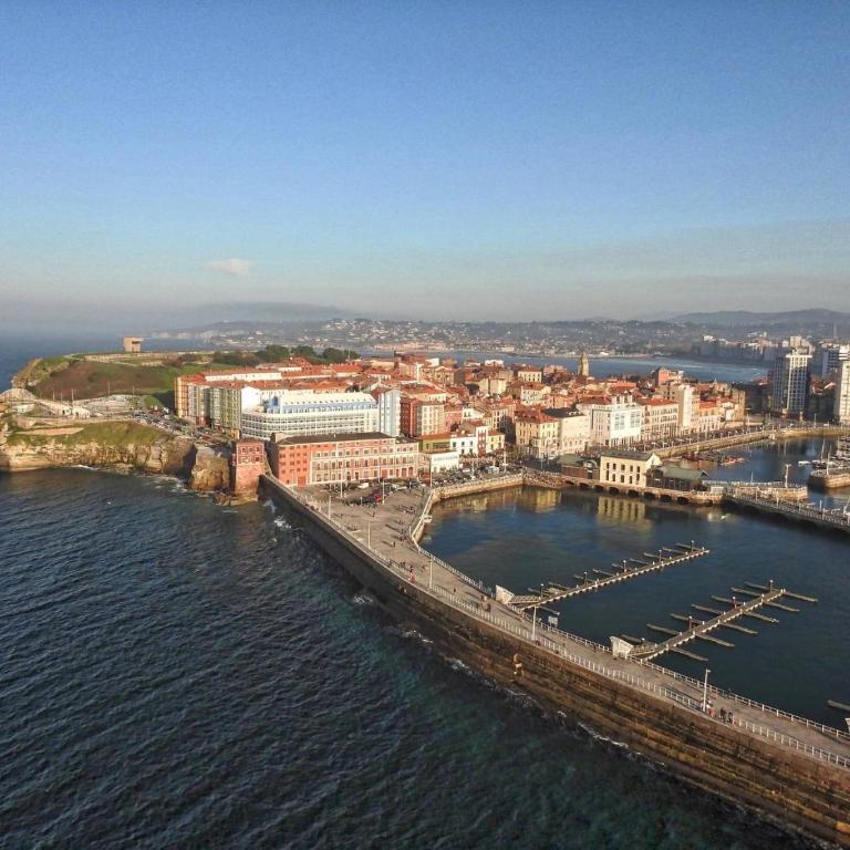1 linea de playa puerto deportivo Vistas al mar recién reformado - Apartamento con vistas al mar - 46