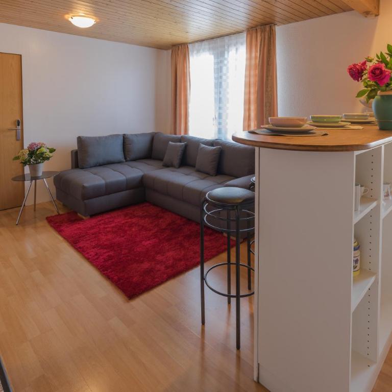 Swiss Mountains Apartments - Three-Bedroom Apartment - 3