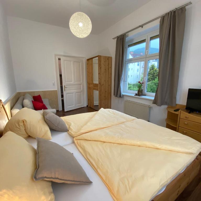 Konditorei Mandl - Doppelzimmer mit Gartenblick - 1