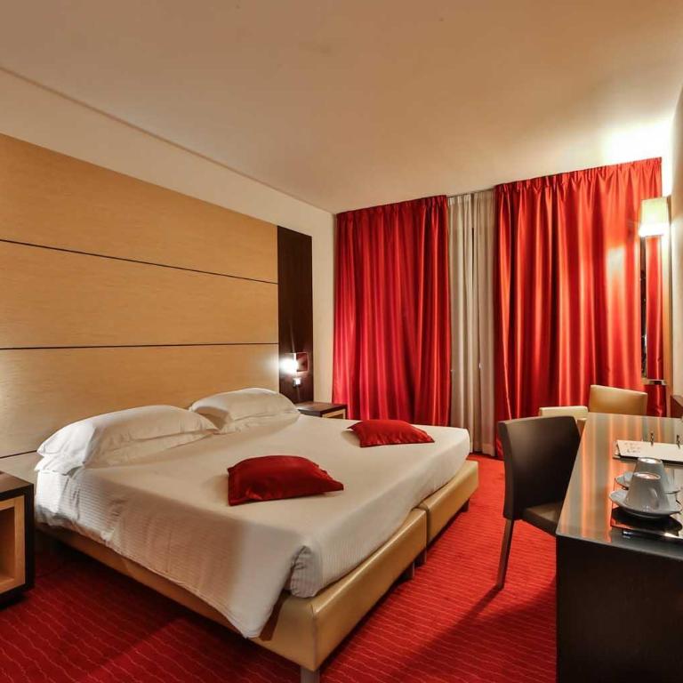 Best Western Plus Hotel Galileo Padova - Camera Queen Comfort - Non Fumatori - 7