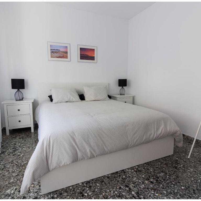 Apartamento en centro de Moraira - Three-Bedroom Apartment - 15