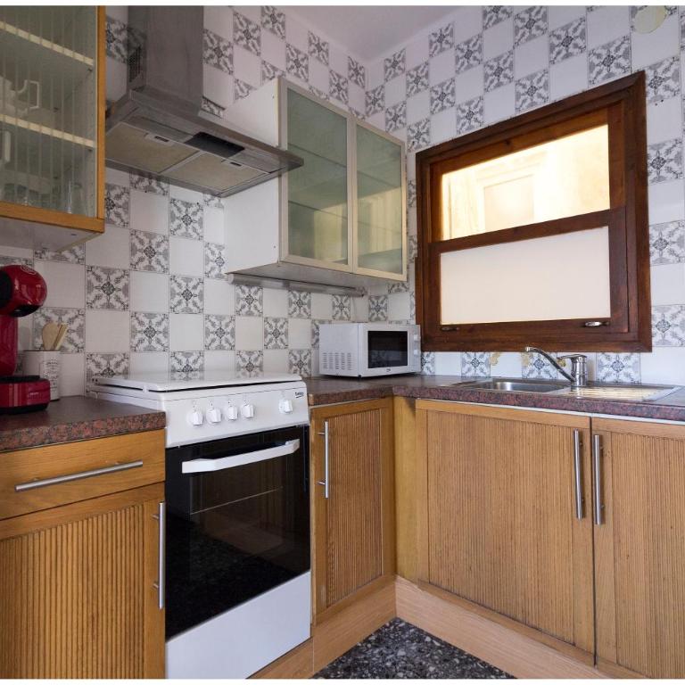 Apartamento en centro de Moraira - Three-Bedroom Apartment - 10