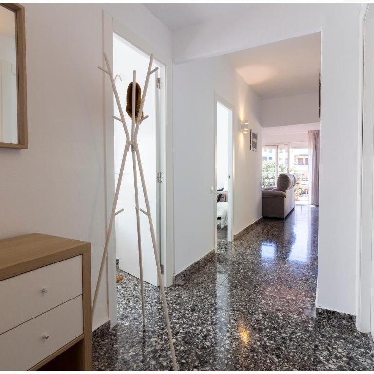 Apartamento en centro de Moraira - Three-Bedroom Apartment - 4