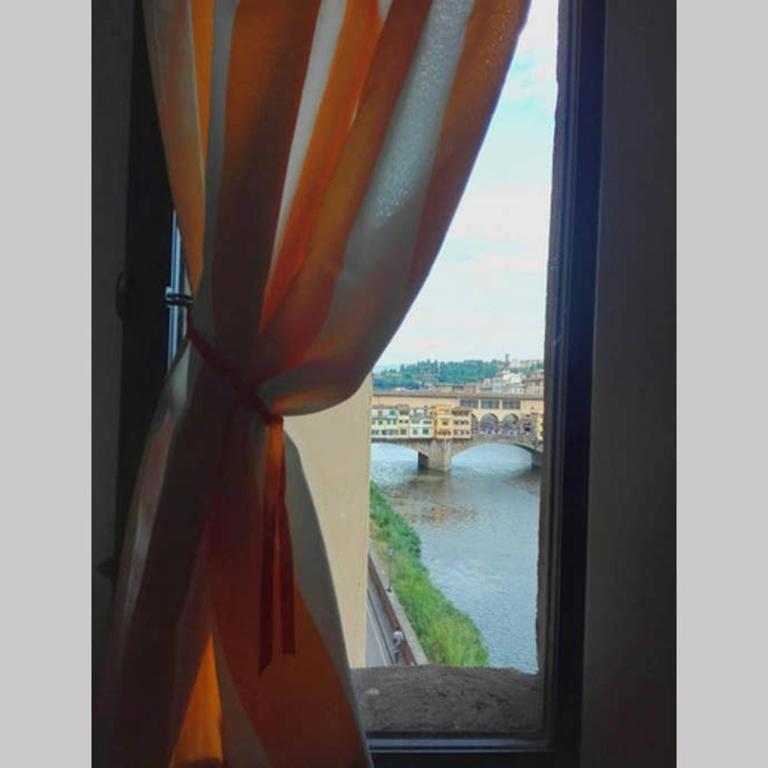 PINI - One-Bedroom Apartment - 2