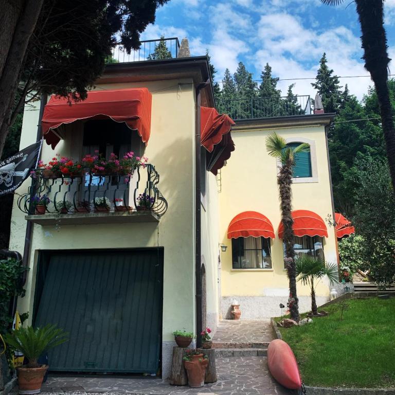 Villa CorteOlivo Rooms - Camera King con Vista Lago - 3