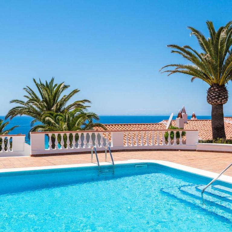 Suites Las Vistas by Menorca Vacations - Apartamento de 2 dormitorios con vistas al mar - 2