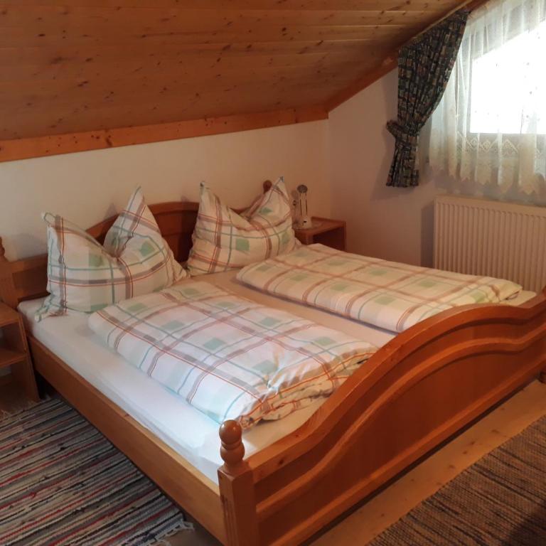 Ferienwohnungen Eggarter - Apartment mit 2 Schlafzimmern und Balkon - 8