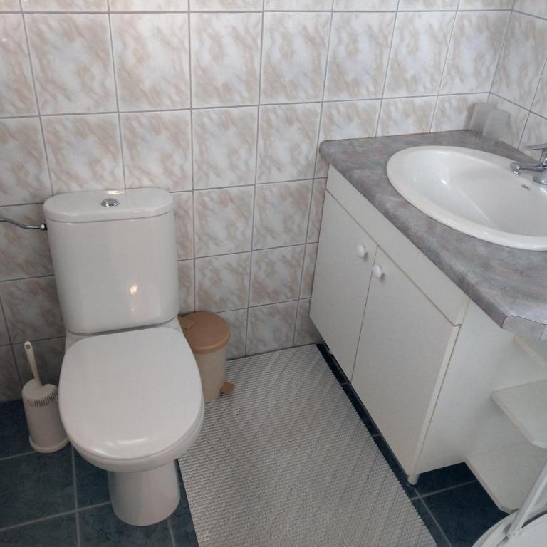 Ferienwohnungen Eggarter - Apartment mit 2 Schlafzimmern und Balkon - 9
