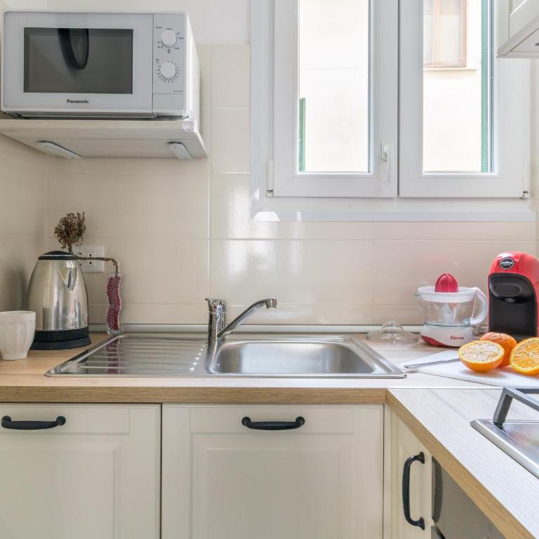 HouSmart Vicolo Bolognetti - One-Bedroom Apartment - 23