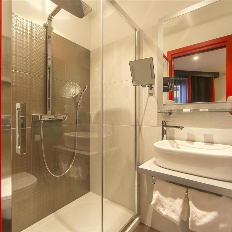 Hôtel Boutique Richelieu, Lyon Gare Part-Dieu - Chambre Lit Queen-Size Standard - Côté Balcon - 5