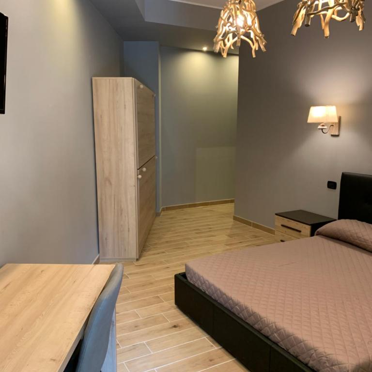 MARCONI 2 rooms - Quadruple Room with Private Bathroom - 4