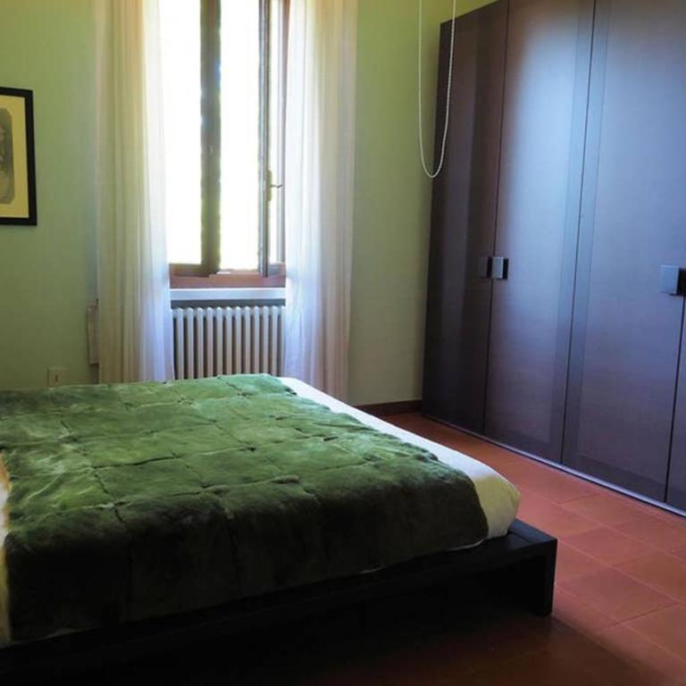 Villa Contessa Massari Ferrara - Three-Bedroom Apartment - 13