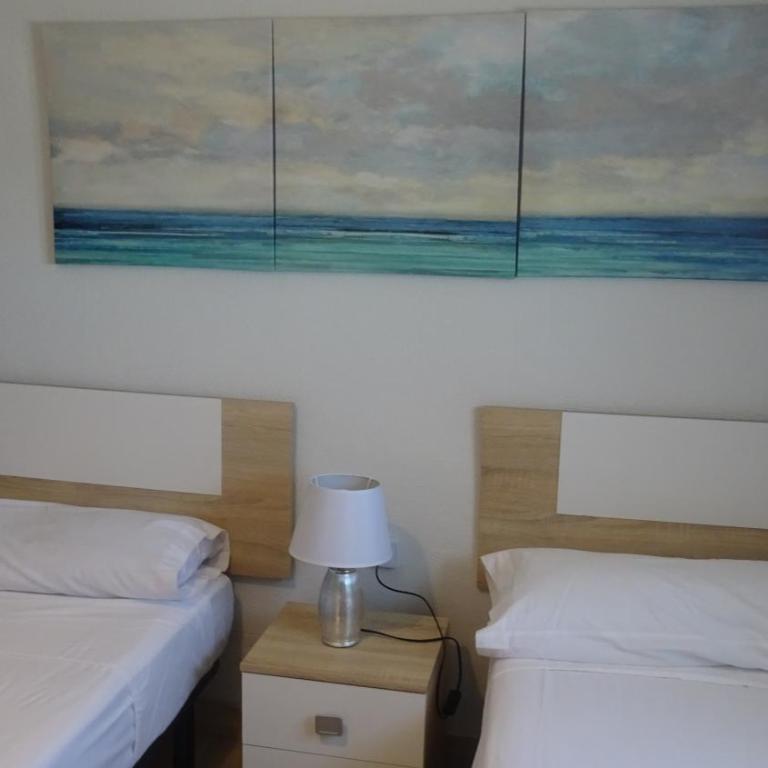 Apartamento Fenicia con aparcamiento incluido Vistas al mar - Apartamento de 3 dormitorios - 10