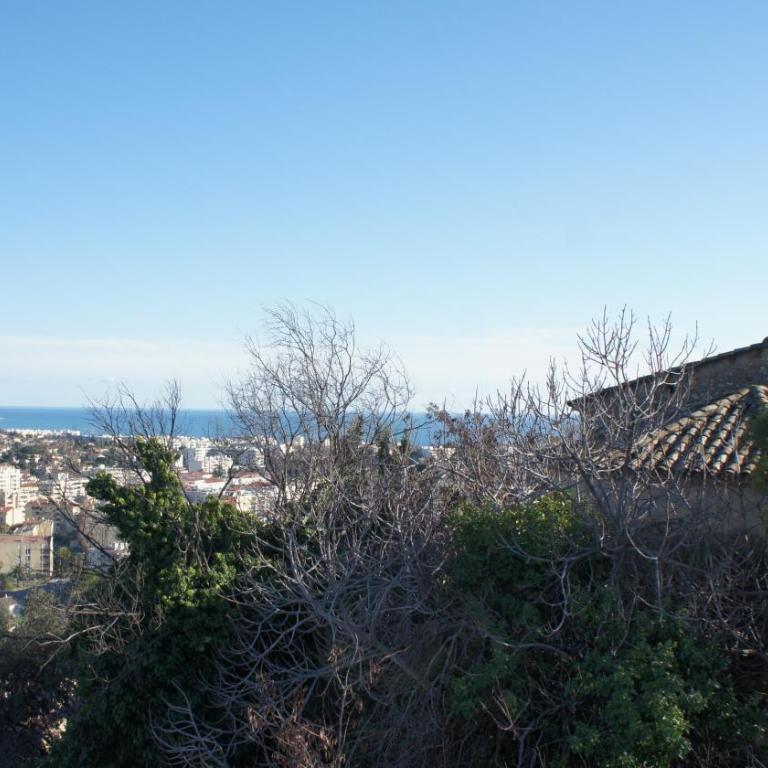 Chambres d'hôtes Les Terrasses du Soleil - Chambre Double ou Lits Jumeaux Supérieure - Vue sur Mer - 2