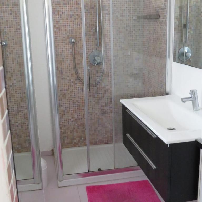 Luna Rossa Rooms - Double Room with Balcony and Sea View - 10
