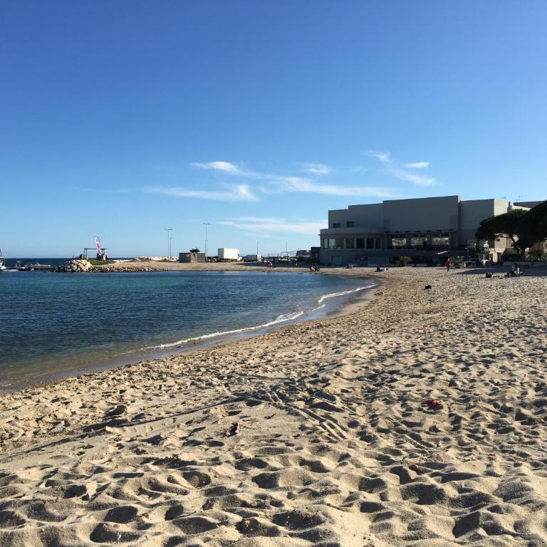 Bandol, vue panoramique sur la mer, la plage, le port - Apartment mit 2 Schlafzimmern - 3