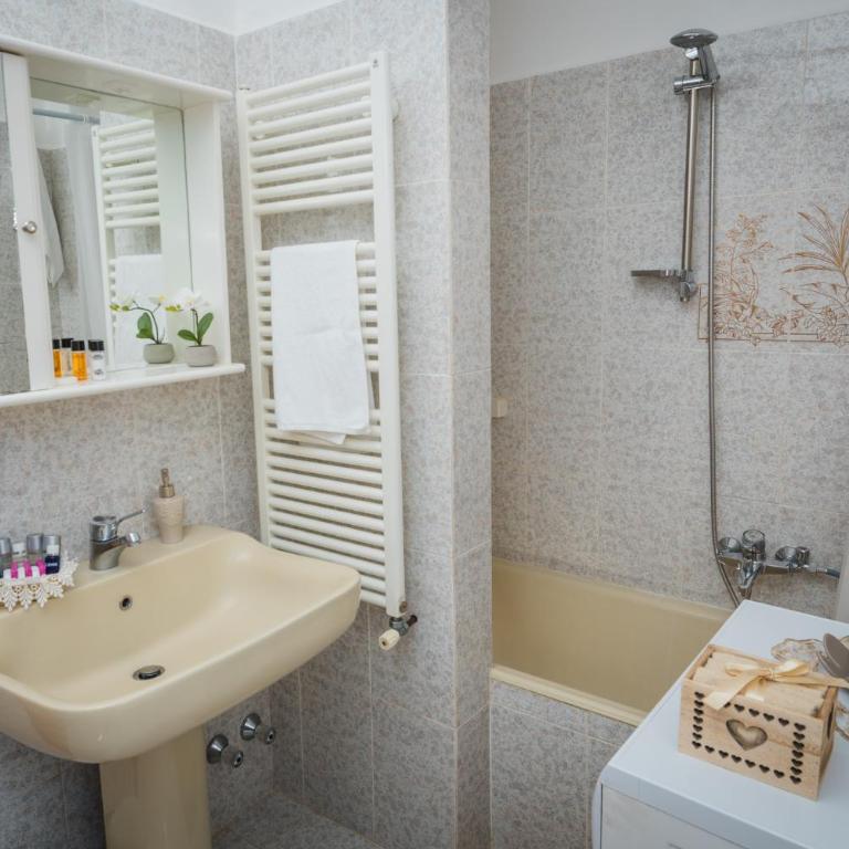 LA VILLA DI ENZO Casa Vacanze con vista mare - Appartamento con 1 Camera da Letto - 26