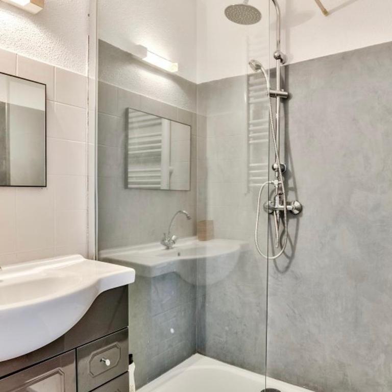 Studio avec piscine, proche plages - Appartement - 6