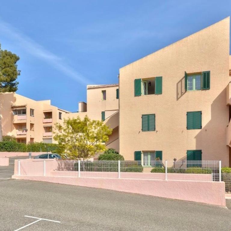 Studio avec piscine, proche plages - Appartement - 11