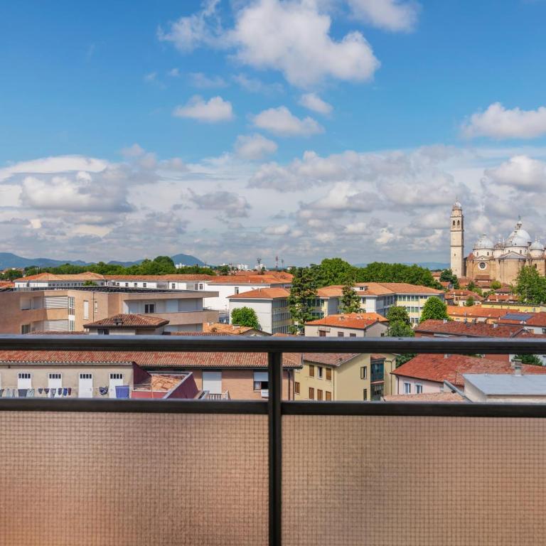 GuestHost - San Antonio Garden Flat with Terrace - Appartamento con 2 Camere da Letto - 21