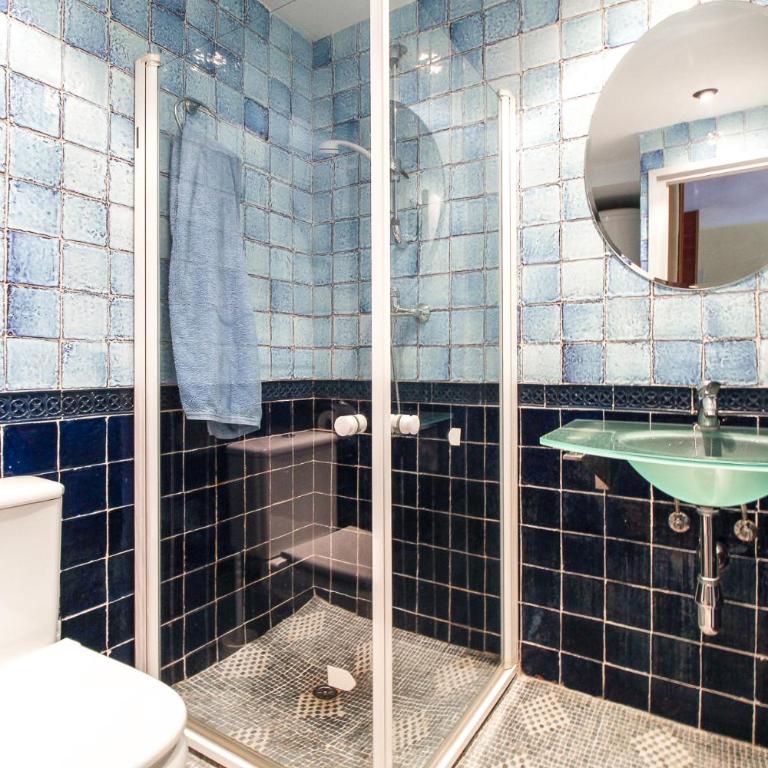 Rocamaura 9 Sistachrentals - Two-Bedroom Apartment with Terrace - 3