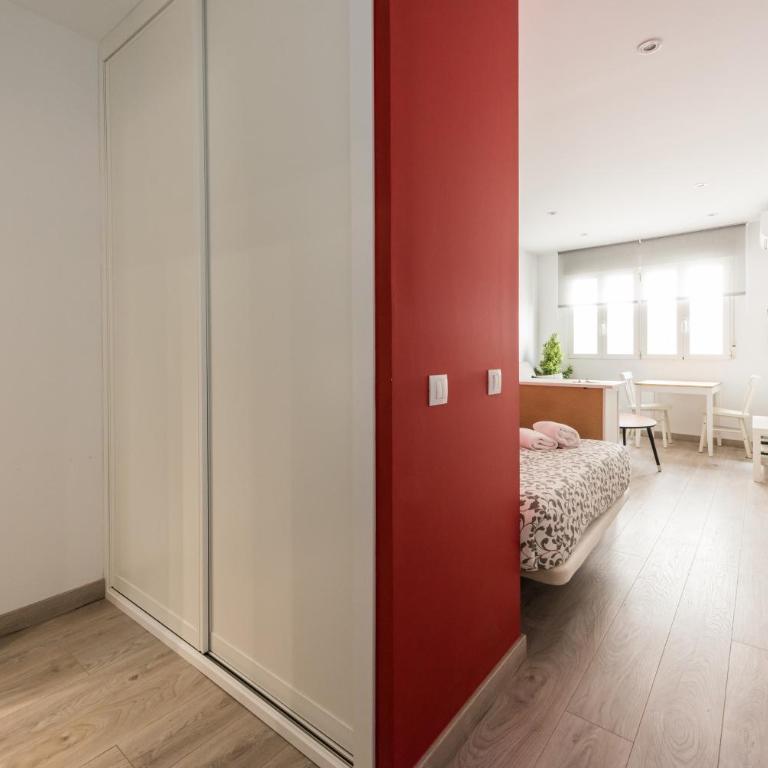 La Vivienda de Pedro Zerolo - One-Bedroom Apartment - 11